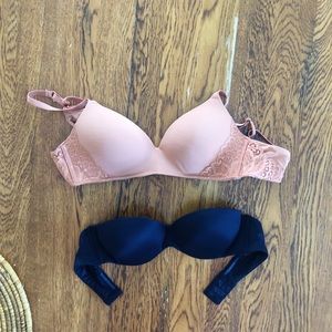 Women’s 34A bras (set of 2)
